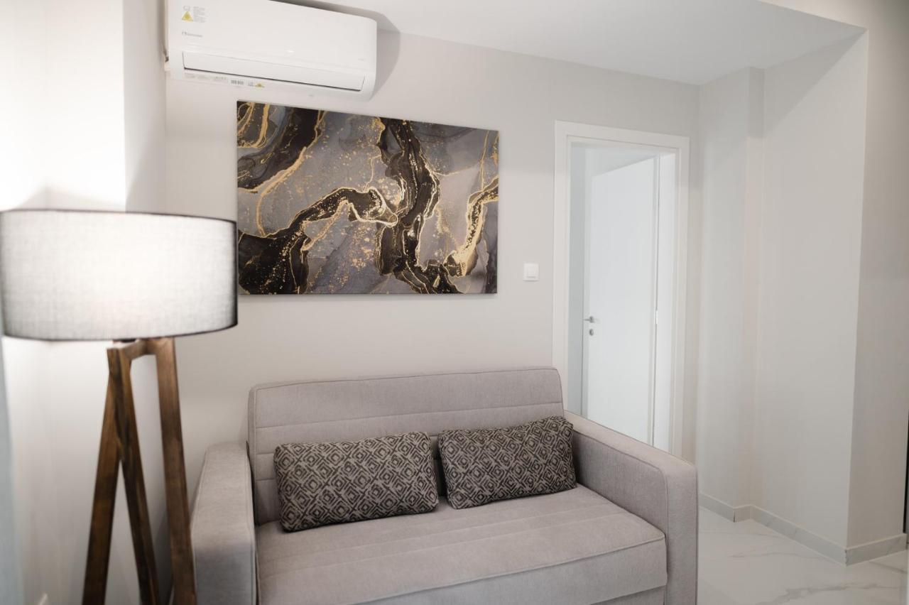 M10 Central Apartments Alexandroupolis Eksteriør billede
